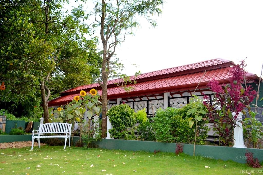 Bandarawela Holiday Bungalow