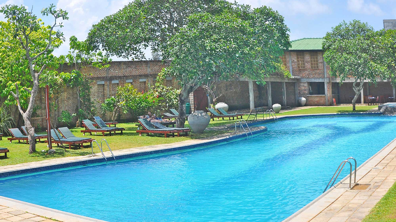 The Long Beach Resort