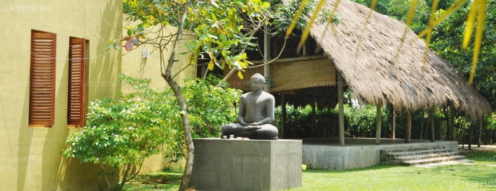 Muthumuni Ayurveda  Beach Resort