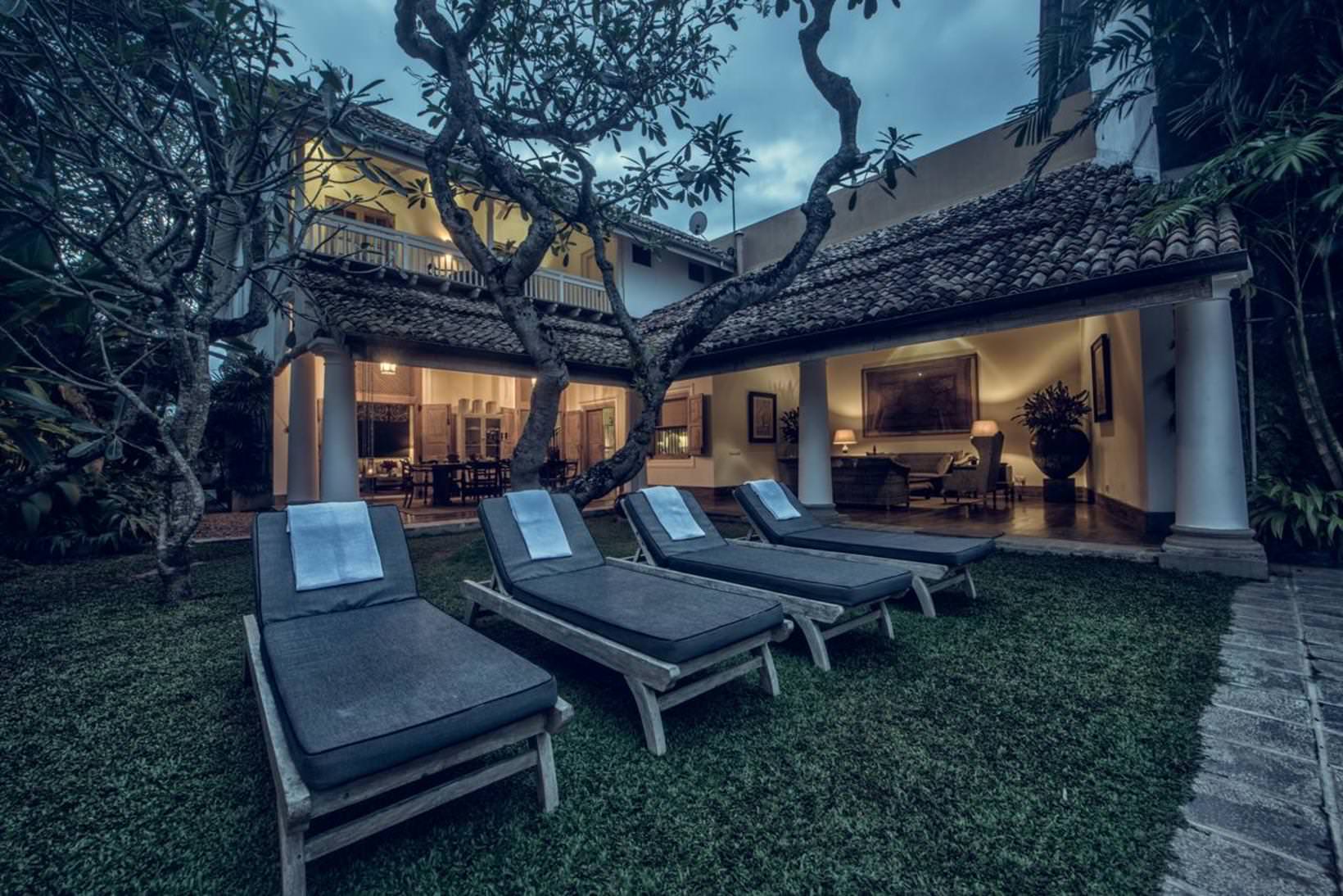 Taru Villas - Rampart Street