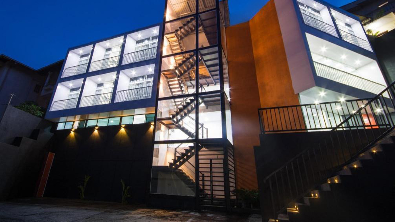 Avora Hotel