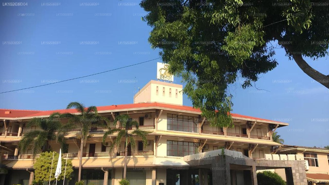 Laya Beach Hotel