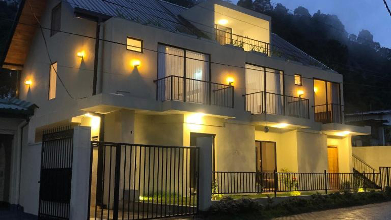 R21 NUWARA ELIYA