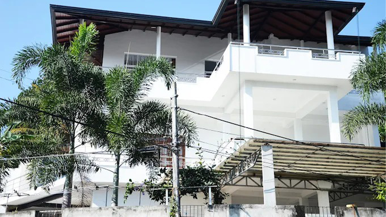 Dazzling Villa