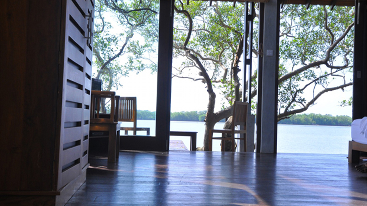 Lagoon Cabanas Panama