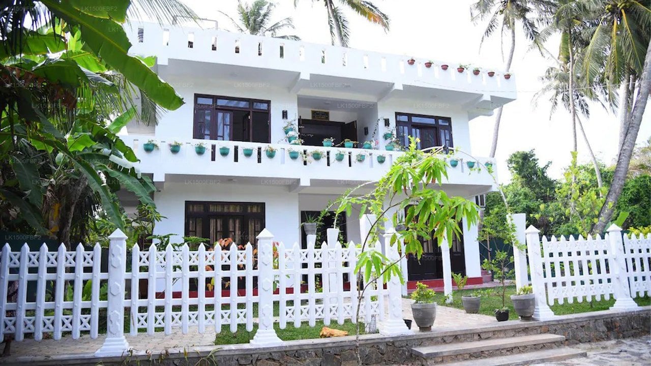 Relax House,  Rathgama