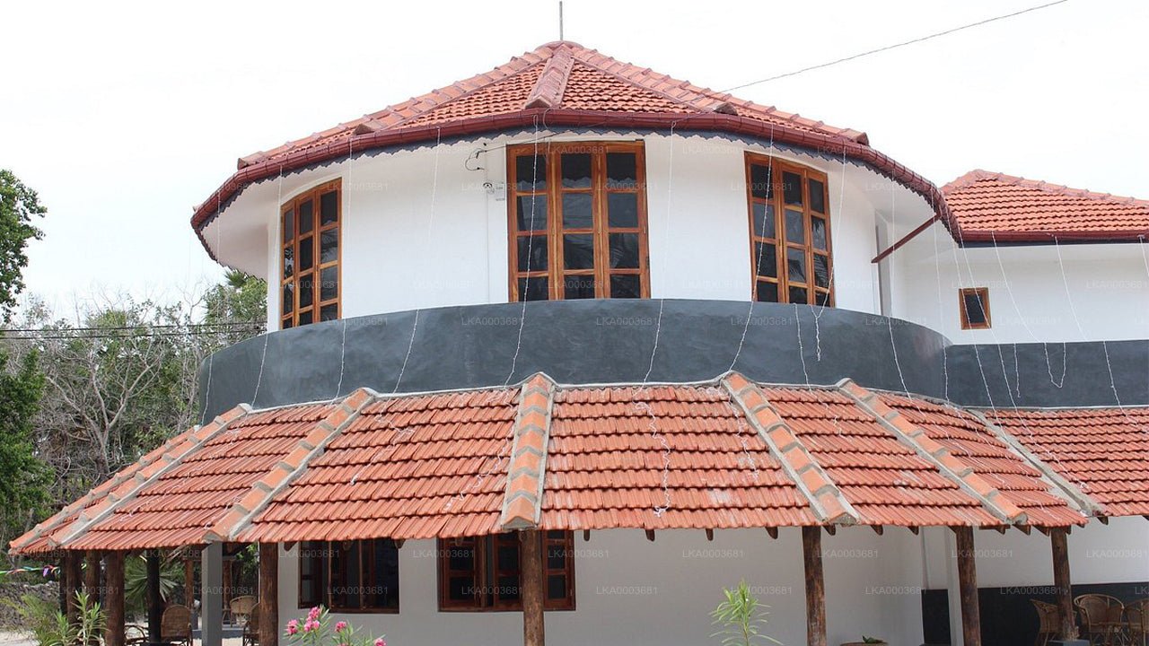 Delft Samudra Hotel