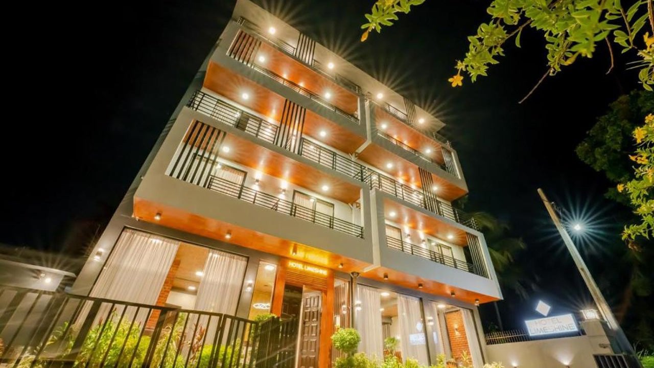 Limeshine  Airport Transit Hotel
