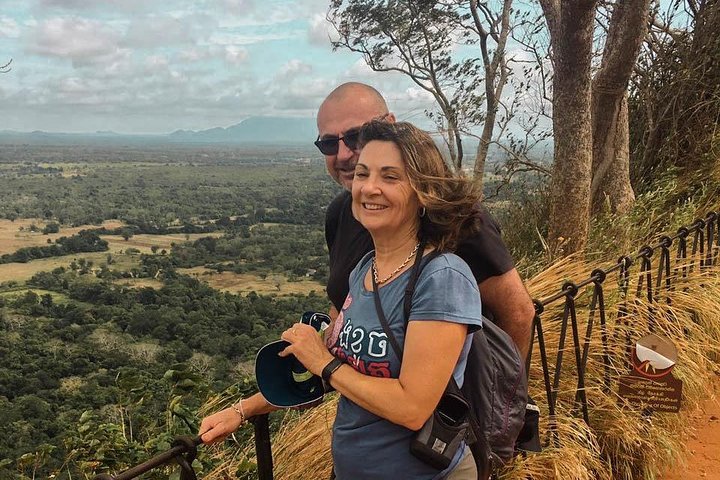 Cultural and Central Country (6 Days)