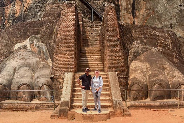 Cultural and Central Country (6 Days)