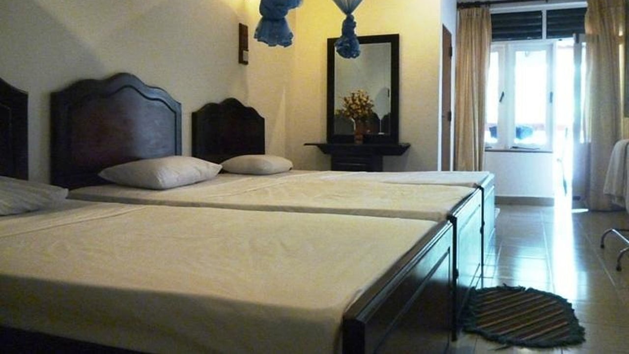 Sarathchandra Guest House