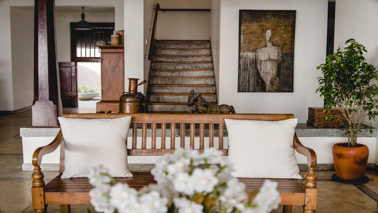 Kabalana House by Ceilao Villas