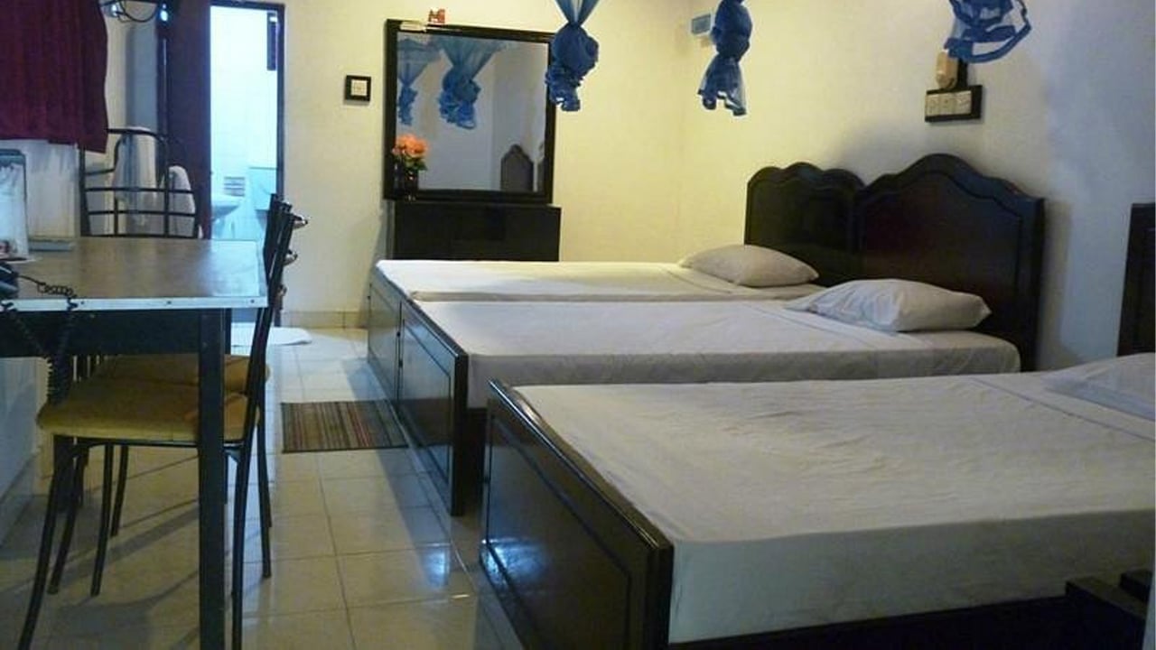 Sarathchandra Guest House