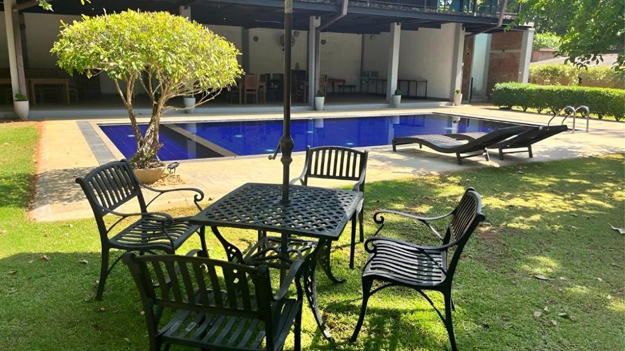 Honey Tree Polonnaruwa