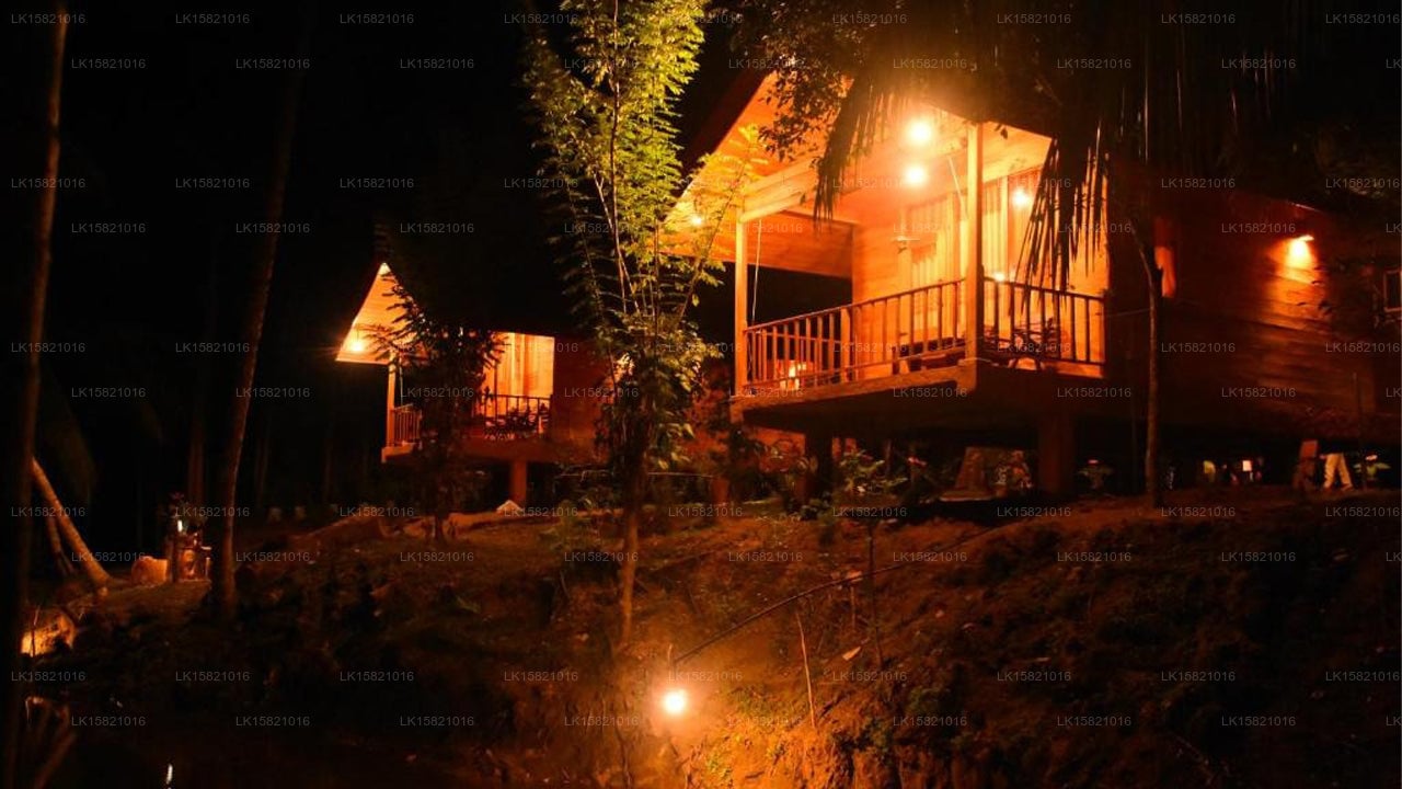 Wild Lake Side Holiday Resort