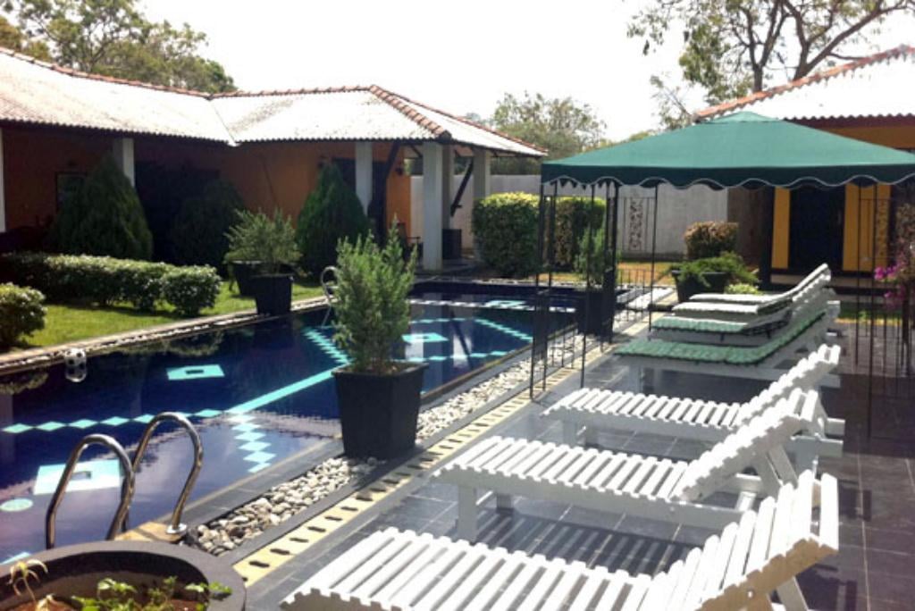 Flower Garden Lake Resort