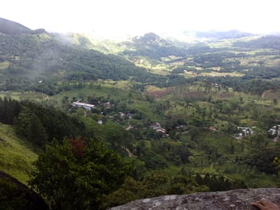 Hanthana Mountain Range