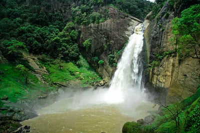 Dunhinda Falls