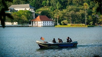 Joy Boat Servic, Kandy