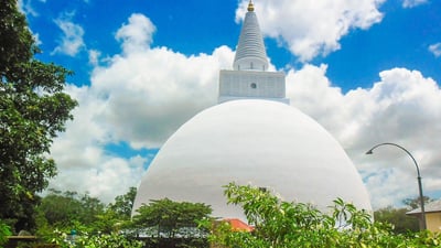 Mirisawetiya Stupa