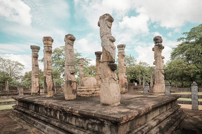 Nissanka Latha Mandapaya