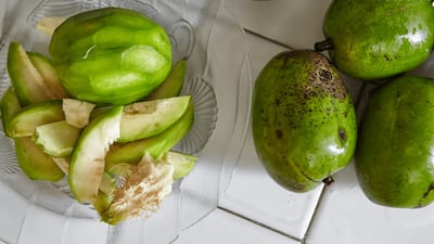Spondias dulcis