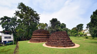 Beddagane Veherakanda ruins