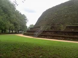 Dedigama Suthighara Stupa