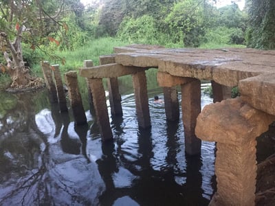 Malwatu Oya Stone Bridge