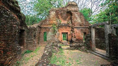 Anuradhapura citadel excavation