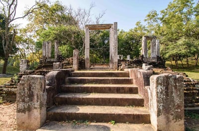 Temple of Tooth Anuradhapura