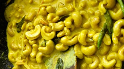 Cashew Curry