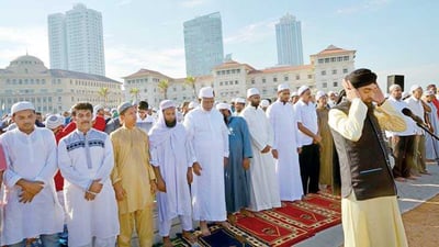 Halal Tours