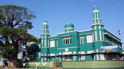 Halal Tours