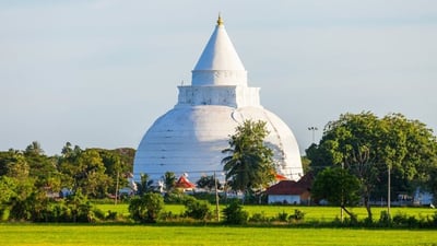 Tissamaharama Raja Maha Stupa