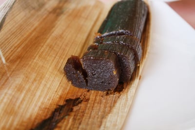 Kalu Dodol (කලූ දොදොල්)