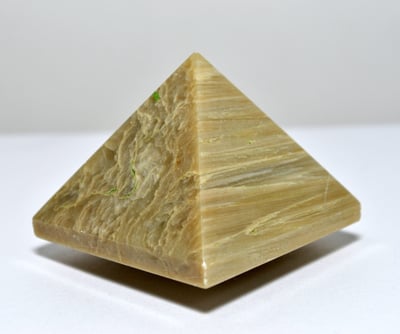 Cymophane