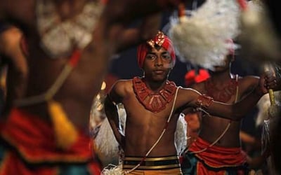 Duruthu Perahera