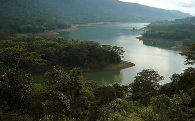 Semanikulam Lake