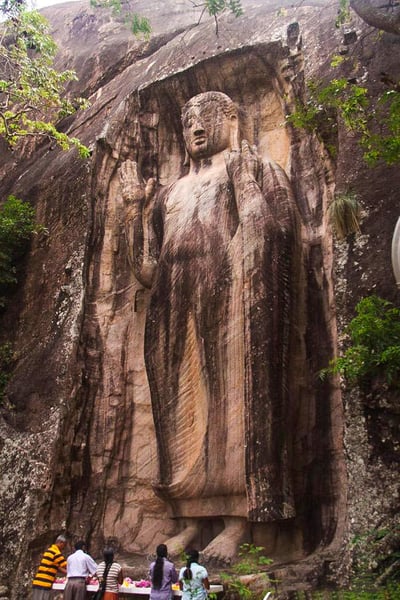 Sasseruwa Buddha Statue