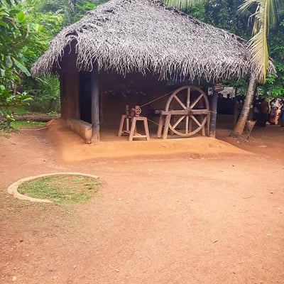 Pinnawala Iperanigama Theme Park