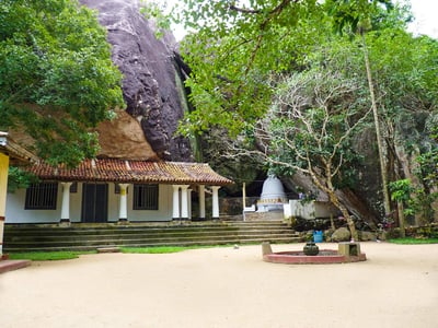 Pilikuththuwa Raja Maha Vihara