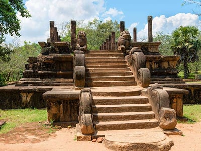 Nissanka Mallas Palace