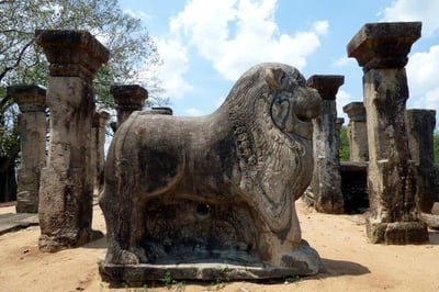 Nissanka Mallas Palace