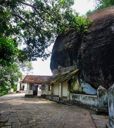Mulkirigala Raja Maha Vihara