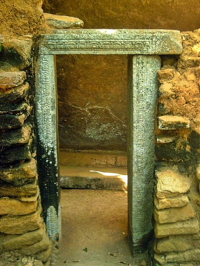 Maligatenna Raja Maha Vihara