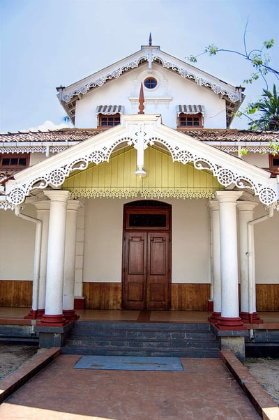 Isipathanaramaya Temple