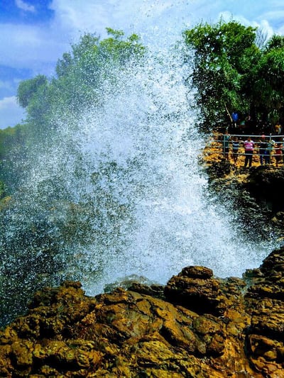 Hummanaya Blow Hole