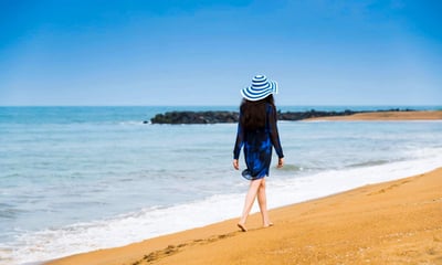 Calido Beach