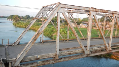 Gampola Old Bridge